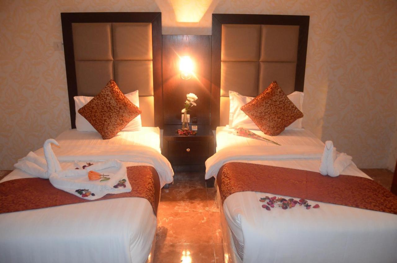 تولاي بارك Aparthotel อัลโคห์บาร์ ภายนอก รูปภาพ
