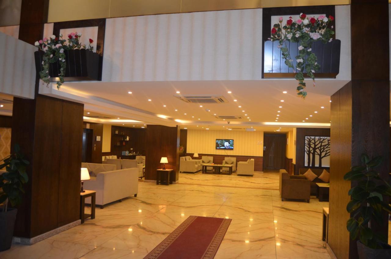 تولاي بارك Aparthotel อัลโคห์บาร์ ภายนอก รูปภาพ