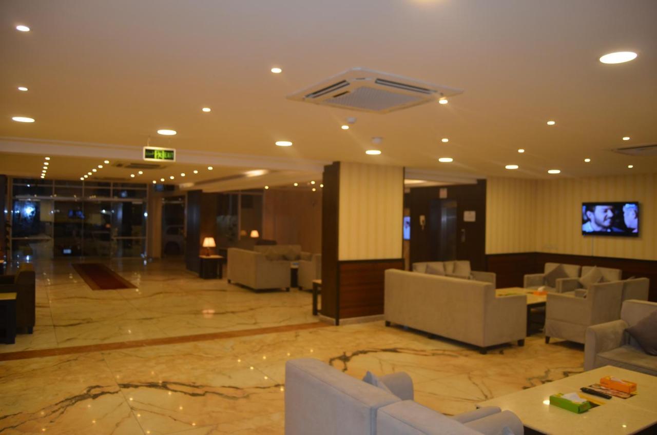 تولاي بارك Aparthotel อัลโคห์บาร์ ภายนอก รูปภาพ