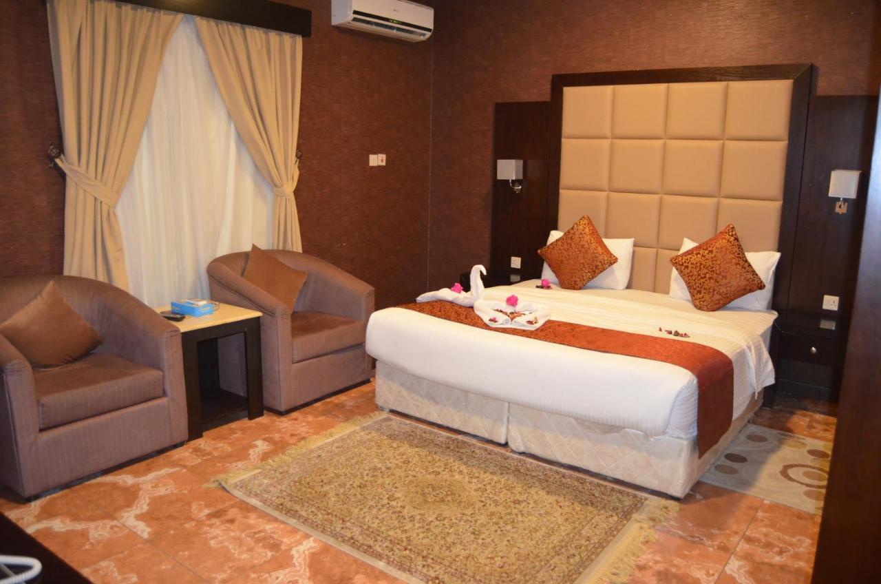 تولاي بارك Aparthotel อัลโคห์บาร์ ภายนอก รูปภาพ